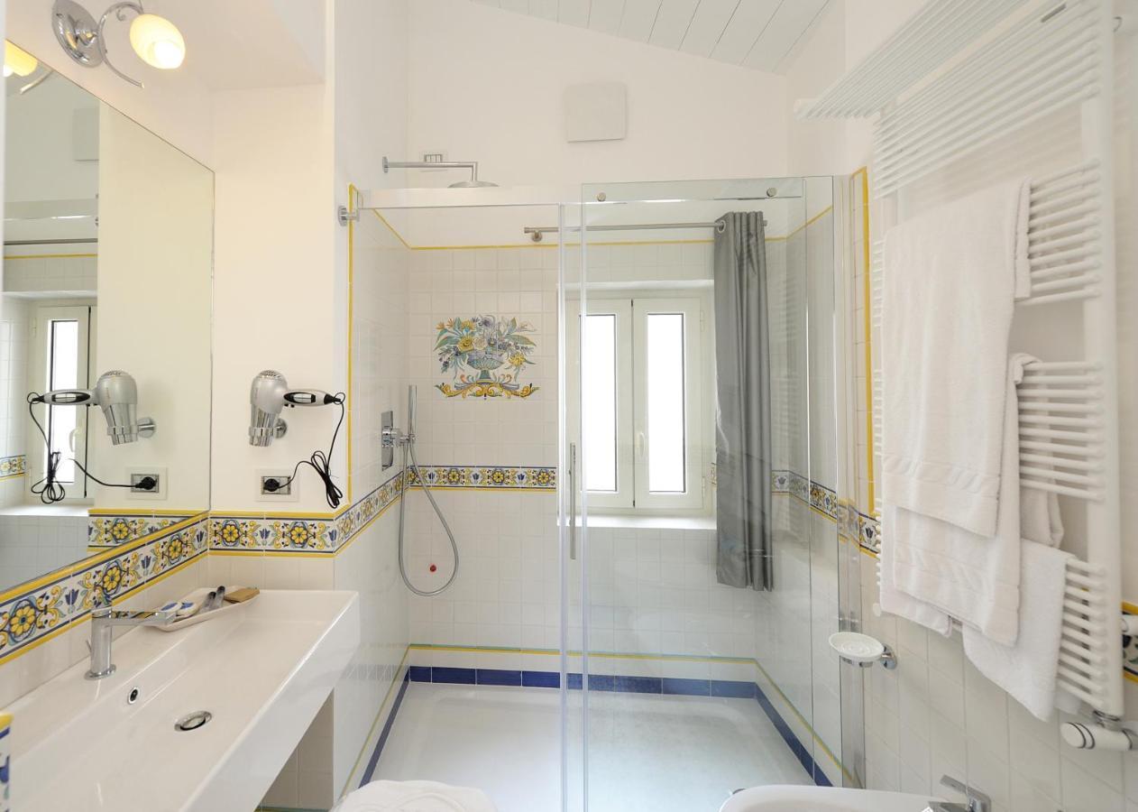 Boutique Gimagi Hotell Amalfi Exteriör bild