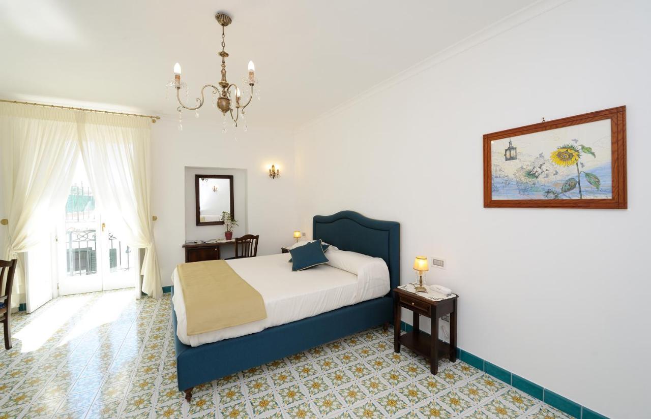 Boutique Gimagi Hotell Amalfi Exteriör bild